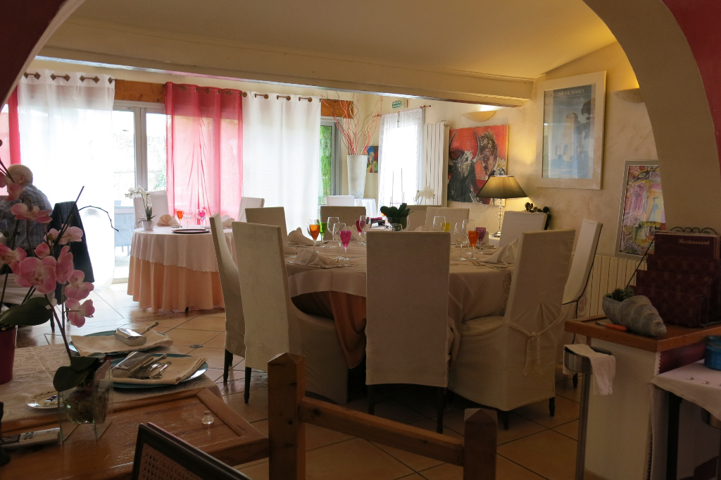 Après 30ans RESTO A SAISIR Après 30ans RESTO A SAISIR