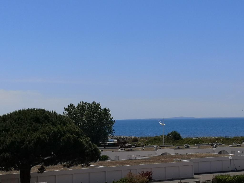 VUE MER - BOUCANET VUE MER - BOUCANET