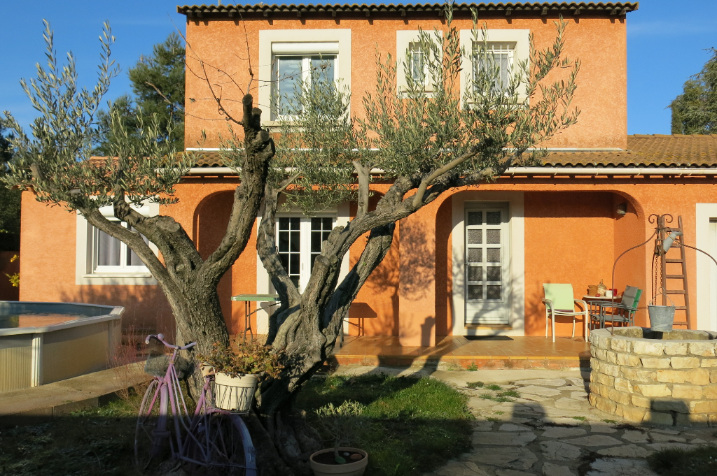 Magnifique Villa - St Laurent D'Aigouze Magnifique Villa - St Laurent D'Aigouze