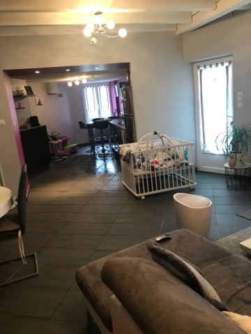 Maison de Bourg 3 pièce(s) 90 m2 Maison de Bourg 3 pièce(s) 90 m2