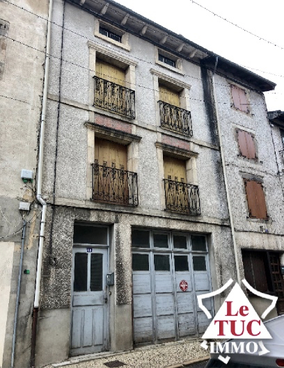 Maison de village à rénover entièrement Maison de village à rénover entièrement