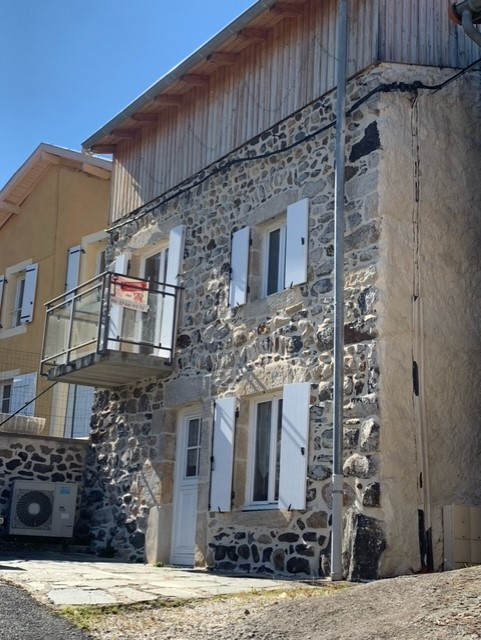 Maison Lantriac 5 pièce(s) 120 m2 Maison Lantriac 5 pièce(s) 120 m2