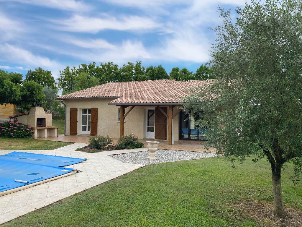 BRENS Villa 140 m² avec PISCINE et ANNEXE BRENS Villa 140 m² avec PISCINE et ANNEXE