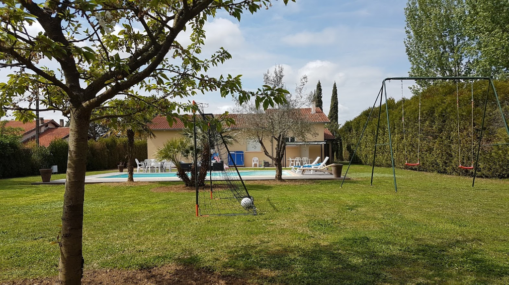 Maison Gaillac 6 pièce(s) 156 m2 Maison Gaillac 6 pièce(s) 156 m2
