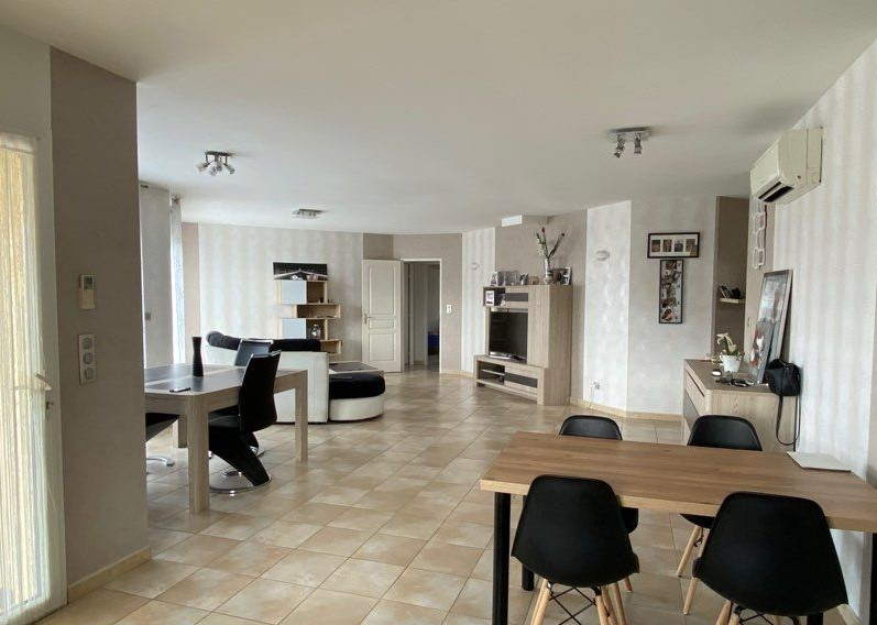 SAINT SULPICE - Beau pavillon - 102 m2 SAINT SULPICE - Beau pavillon - 102 m2