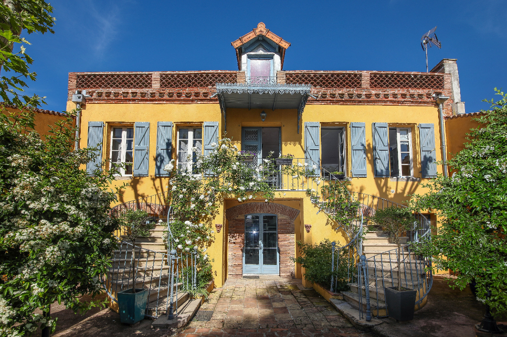 Coup de coeur - Demeure bourgeoise Gaillac 11 pièce(s) 360 m2 Coup de coeur - Demeure bourgeoise Gaillac 11 pièce(s) 360 m2