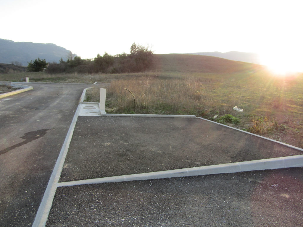 Terrain 732 m2 Terrain 732 m2