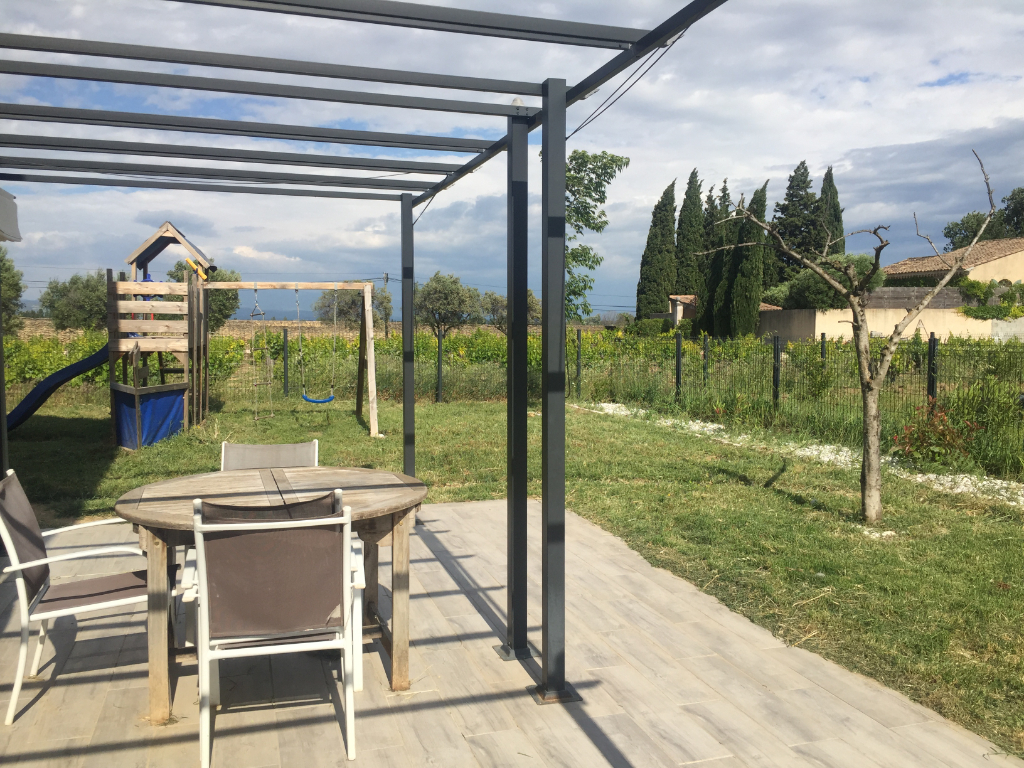 Magnifique Villa neuve avec vue du Mont Ventoux et ses vignes à découvrir à Courthézon 0668368774 Magnifique Villa neuve avec vue du Mont Ventoux et ses vignes à découvrir à Courthézon 0668368774