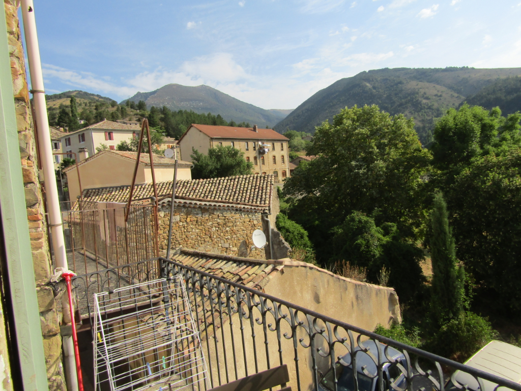 Maison de village de 83 m² + terrain non attenant 1000m².0633719987 Maison de village de 83 m² + terrain non attenant 1000m².0633719987