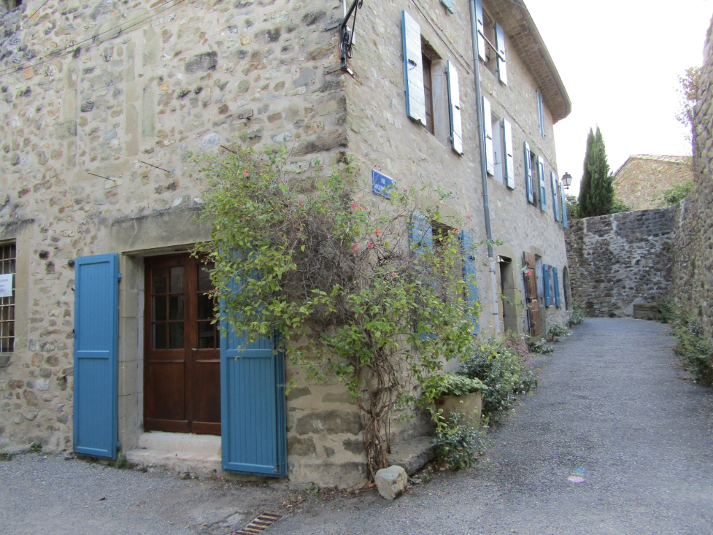 Maison bourgeoise Rosans 6 pièce(s) 150 m2 Maison bourgeoise Rosans 6 pièce(s) 150 m2