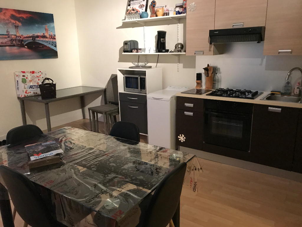 BEL APPARTEMENT T2 AVEC TERRASSE ET PLACE DE PARKING - MIGNE AUXANCES BEL APPARTEMENT T2 AVEC TERRASSE ET PLACE DE PARKING - MIGNE AUXANCES