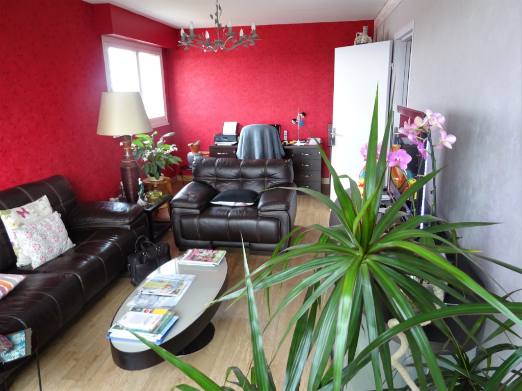 APPARTEMENT POITIERS, 90M², 3 CHAMBRES. APPARTEMENT POITIERS, 90M², 3 CHAMBRES.