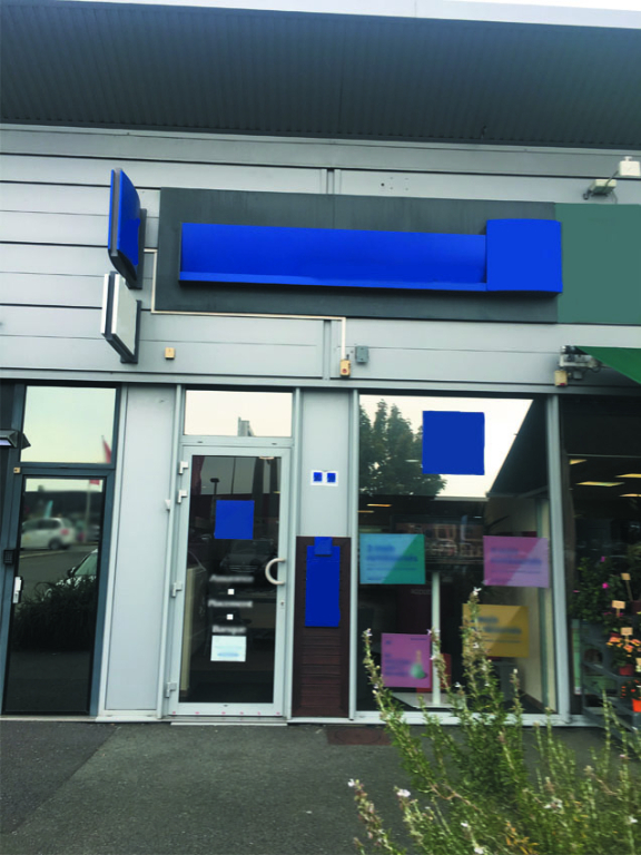 POITIERS BUREAUX DE 84 M2 DANS UNE ZONE COMMERCIALE HYPER-DYNAMIQUE POITIERS BUREAUX DE 84 M2 DANS UNE ZONE COMMERCIALE HYPER-DYNAMIQUE