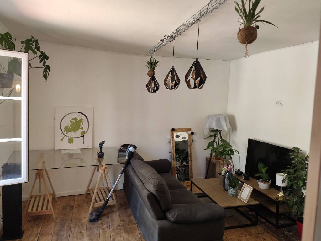 APPARTEMENT, PLEIN CENTRE VILLE, 47M². APPARTEMENT, PLEIN CENTRE VILLE, 47M².
