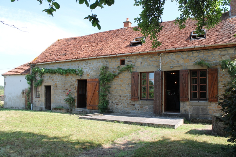 Buxieres les mines - Maison authentique avec 1690 m2 de terrain Buxieres les mines - Maison authentique avec 1690 m2 de terrain
