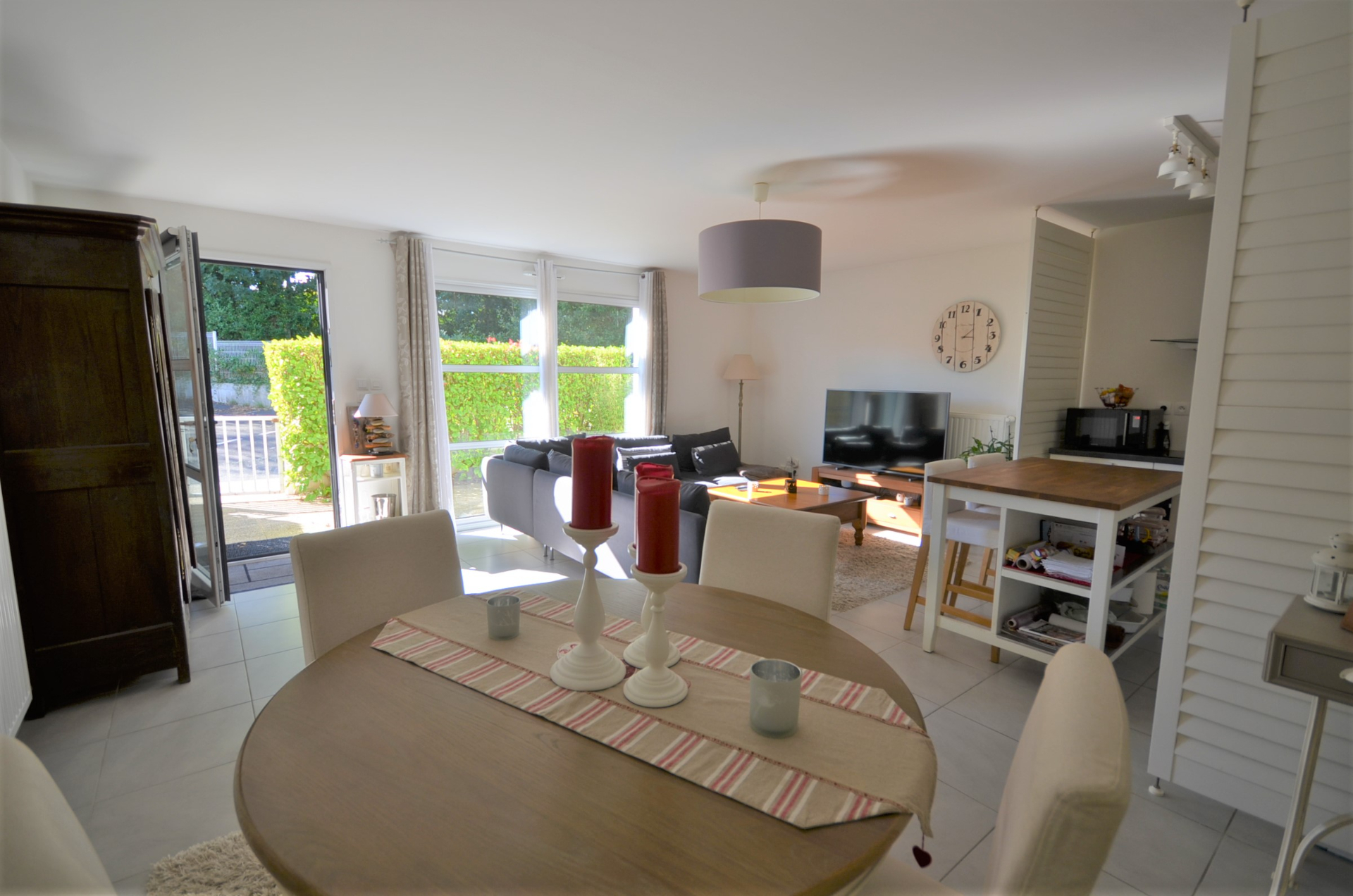 Brest - appartement récent avec vue rade, jardinet , terrasse Brest - appartement récent avec vue rade, jardinet , terrasse