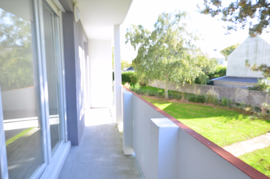 BREST KERGOAT - Appartement T4 de 76m² entièrement rénové BREST KERGOAT - Appartement T4 de 76m² entièrement rénové