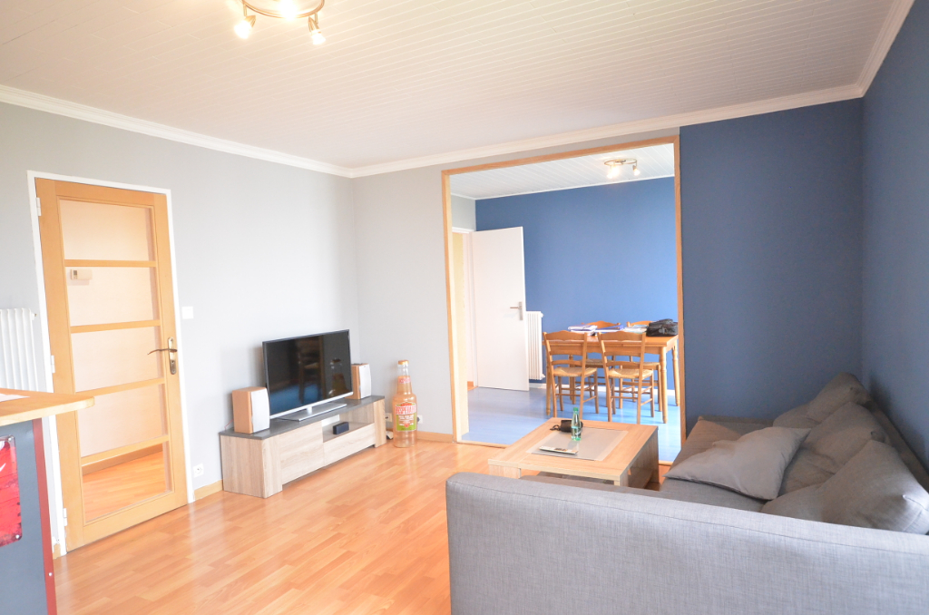 BREST RIVE DROITE - Appartement T4 rénové de 73m² BREST RIVE DROITE - Appartement T4 rénové de 73m²