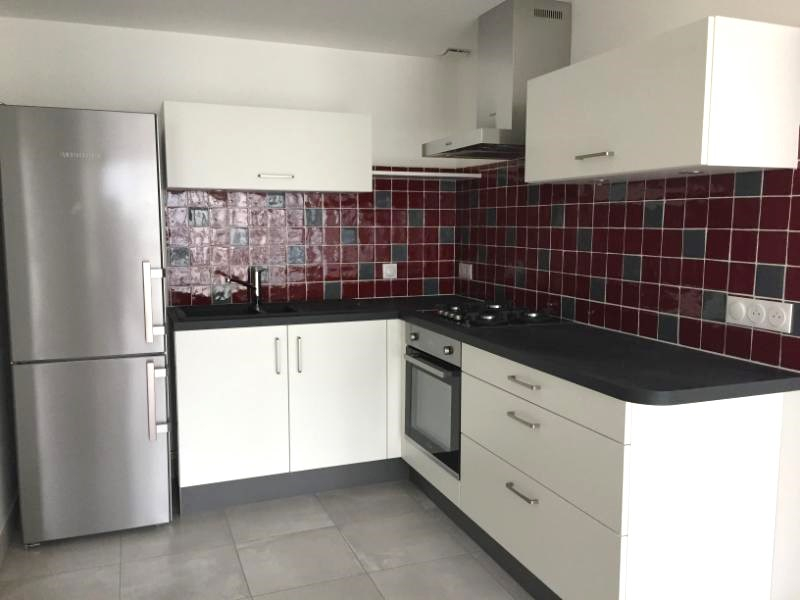BREST CENTRE VILLE - Appartement T3 de 58m² dans résidence neuve avec place de parking et cave BREST CENTRE VILLE - Appartement T3 de 58m² dans résidence neuve avec place de parking et cave