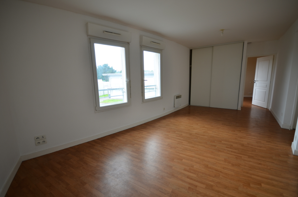 Cavale Blanche, T2 de 43.10 m2 avec parking Cavale Blanche, T2 de 43.10 m2 avec parking
