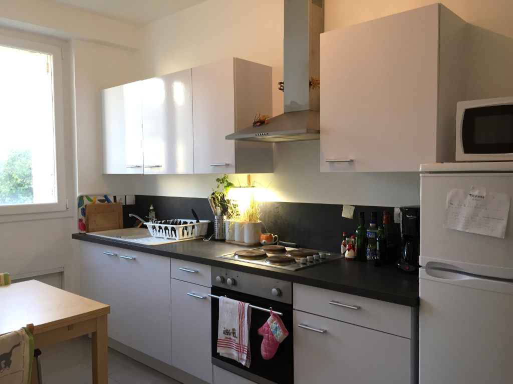 BREST SAINT MARTIN - Appartement T2 rénové de 49m² BREST SAINT MARTIN - Appartement T2 rénové de 49m²