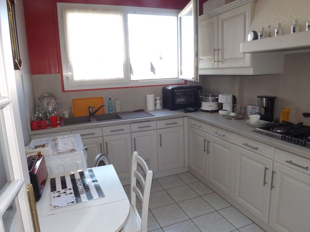VENDU - BREST SAINT-MARC T3 71 m2 ascenseur loggia parking VENDU - BREST SAINT-MARC T3 71 m2 ascenseur loggia parking