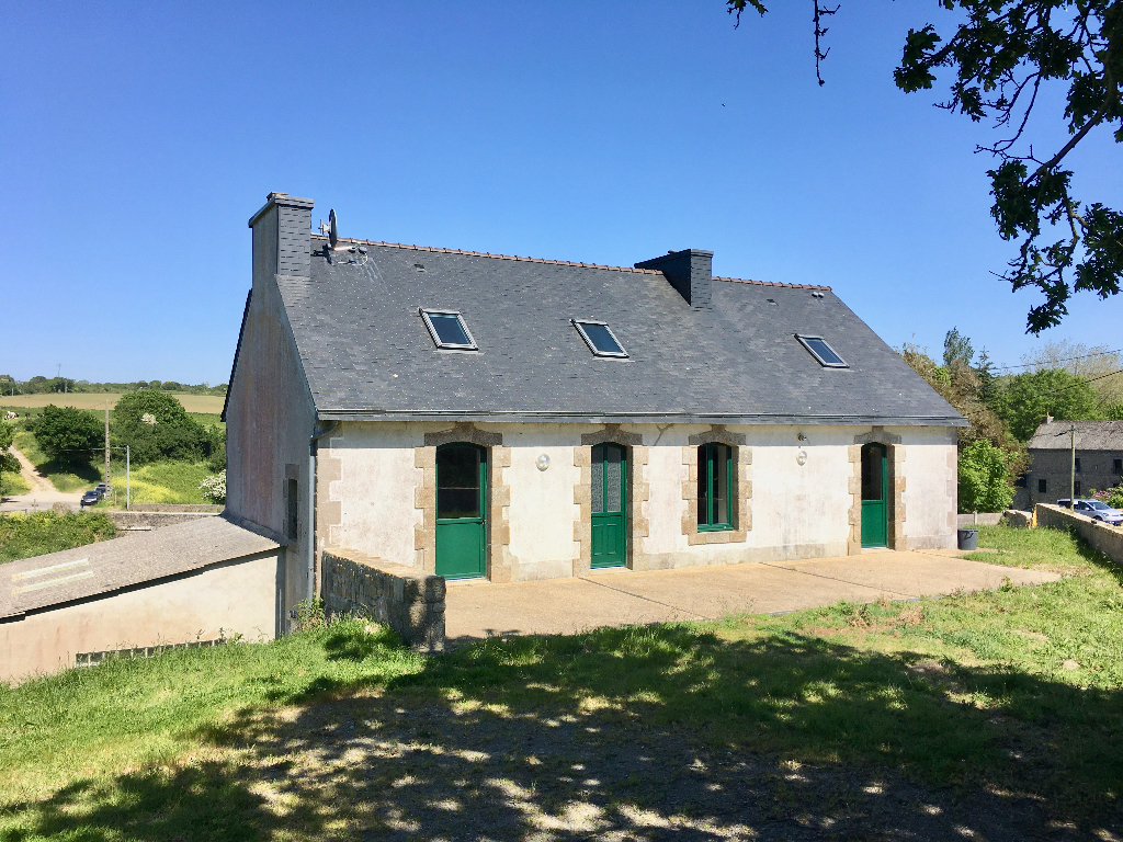 Maison type ancien moulin rénové 225 m2 Plouarzel Maison type ancien moulin rénové 225 m2 Plouarzel