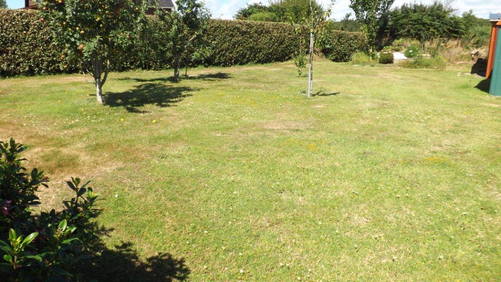 PLOUARZEL-TREZIEN Terrain constructible de 295 m2- Libre constructeur PLOUARZEL-TREZIEN Terrain constructible de 295 m2- Libre constructeur