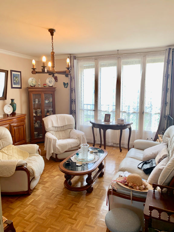 SOUS COMPROMIS- BREST Le Guelmeur- T3- Garage- Cave SOUS COMPROMIS- BREST Le Guelmeur- T3- Garage- Cave