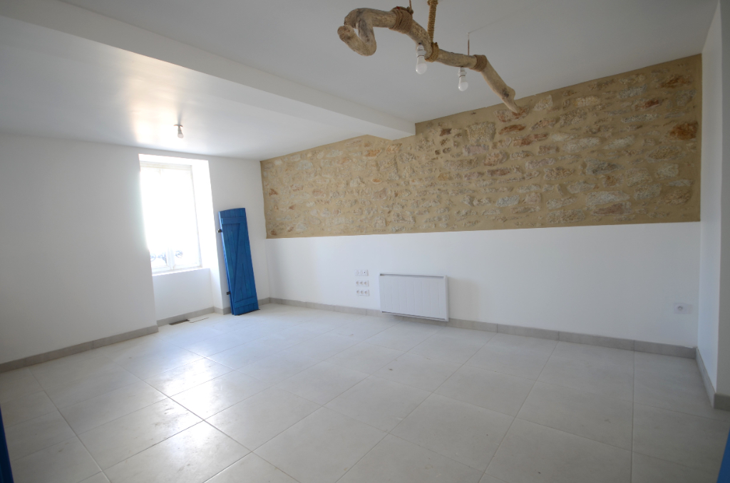 PLOUDALMEZEAU - Maison entièrement rénovée de 133m² avec 4 chambres PLOUDALMEZEAU - Maison entièrement rénovée de 133m² avec 4 chambres