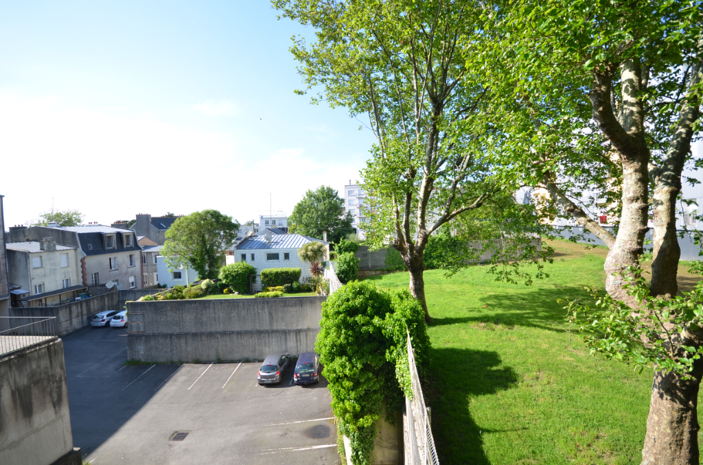 BREST : appartement T2 (34 m²) à vendre BREST : appartement T2 (34 m²) à vendre