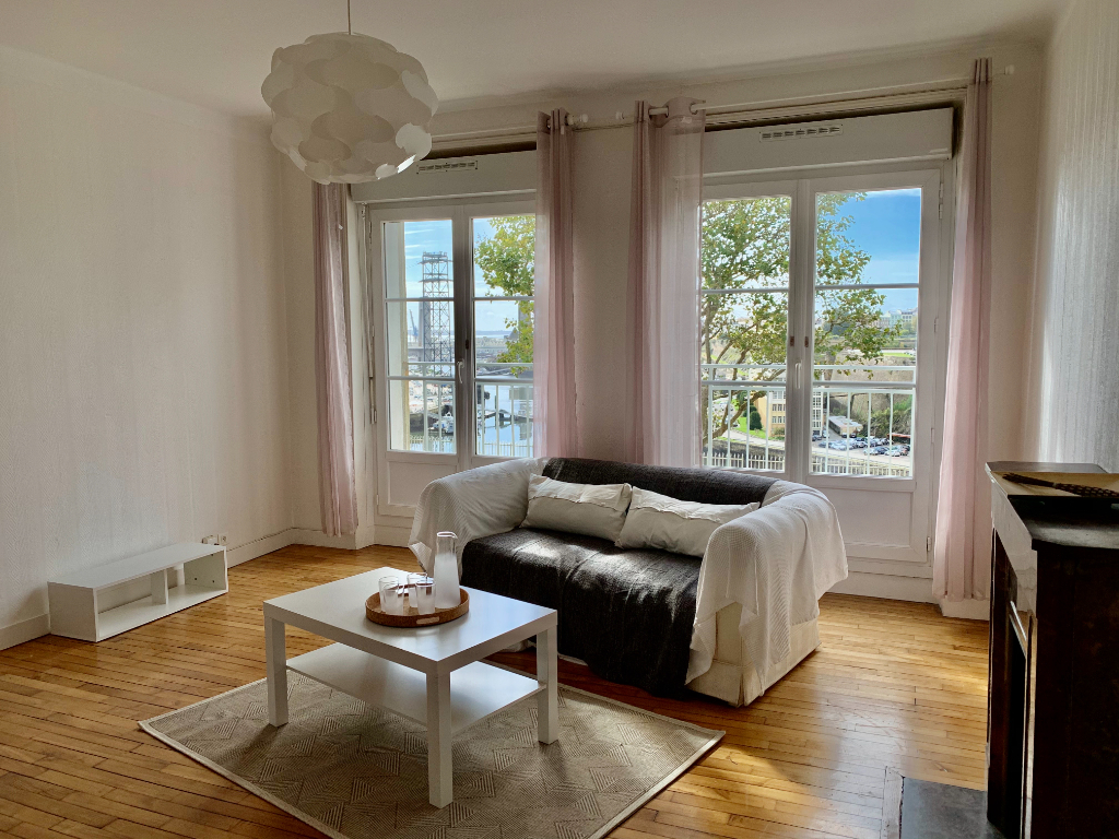 BREST JEAN MOULIN - Appartement T2 meublé de 58m² BREST JEAN MOULIN - Appartement T2 meublé de 58m²