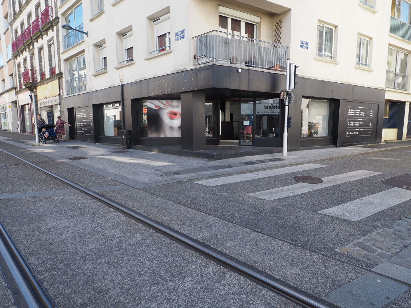 Local commercial de 185m² - Jaurès Local commercial de 185m² - Jaurès
