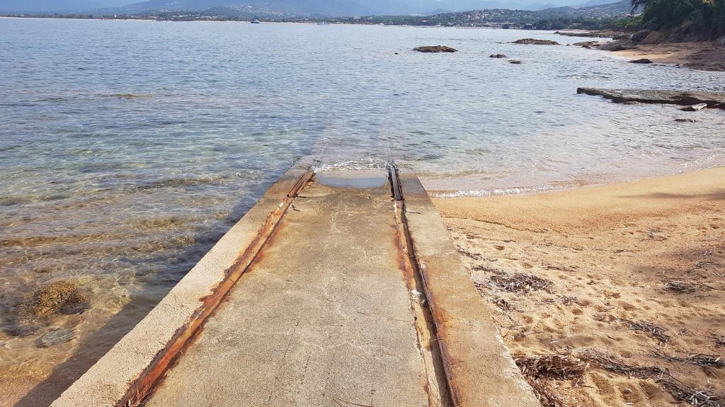 Porticcio magnifique propriété les Pieds dans l'eau avec garage à bâteaux Porticcio magnifique propriété les Pieds dans l'eau avec garage à bâteaux