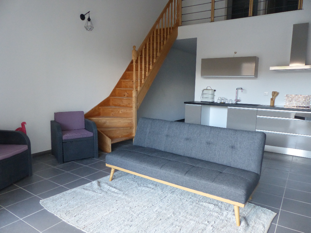Proche AFA charmant Appartement duplex 4 pièce(s) 95 m2 avec terrasse Proche AFA charmant Appartement duplex 4 pièce(s) 95 m2 avec terrasse