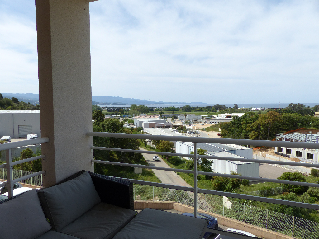 Appartement récent Ajaccio 2 pièce(s) 51 m2 vue mer secteur Ricanto Appartement récent Ajaccio 2 pièce(s) 51 m2 vue mer secteur Ricanto