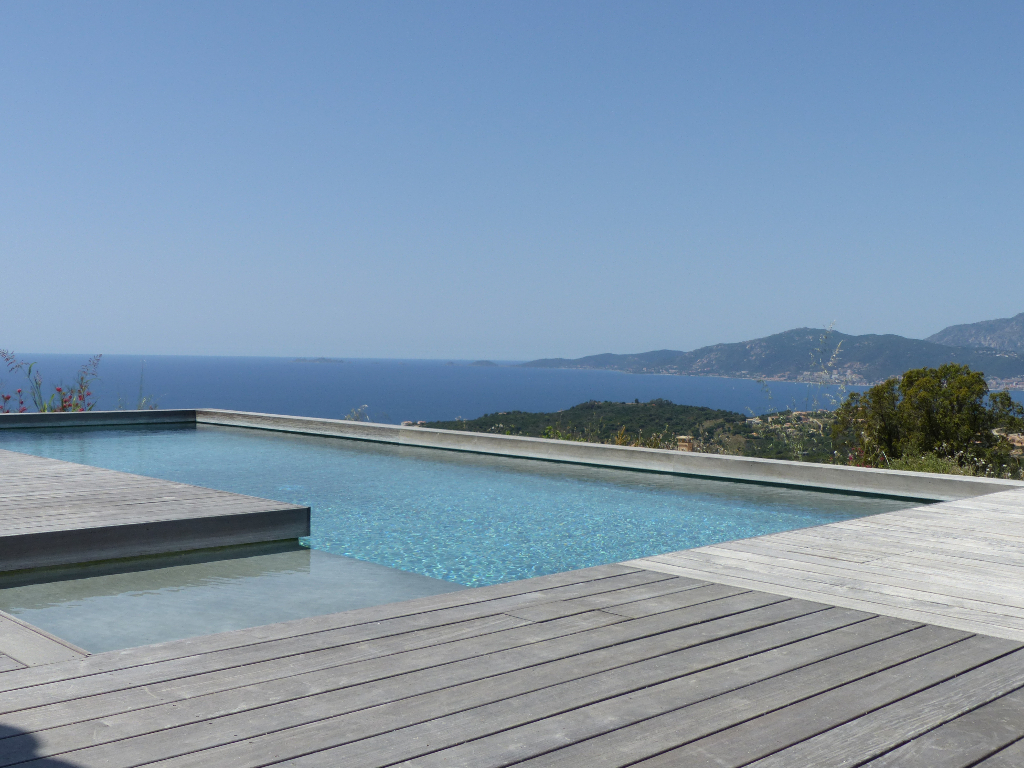 Porticcio charmante Villa neuve T4 avec garage piscine vue mer 140m² Porticcio charmante Villa neuve T4 avec garage piscine vue mer 140m²