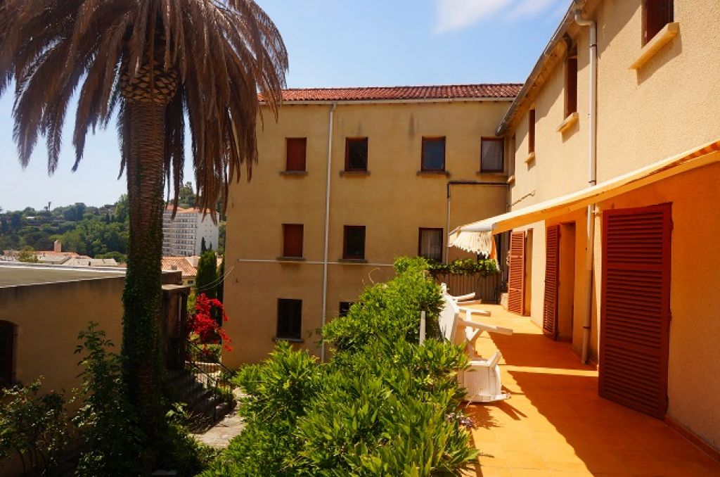 Propriété Bastia 40 pièce(s) 2500 m2 Propriété Bastia 40 pièce(s) 2500 m2