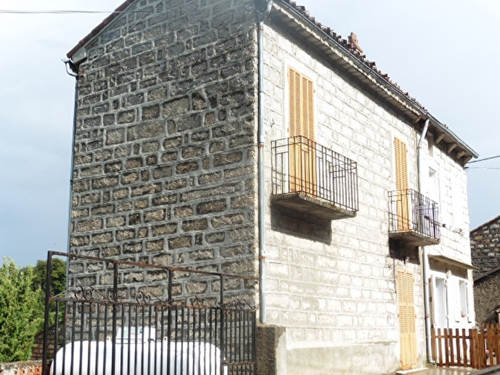 Maison Serra Di Scopamene 4 pièce(s) 80 m2 Maison Serra Di Scopamene 4 pièce(s) 80 m2