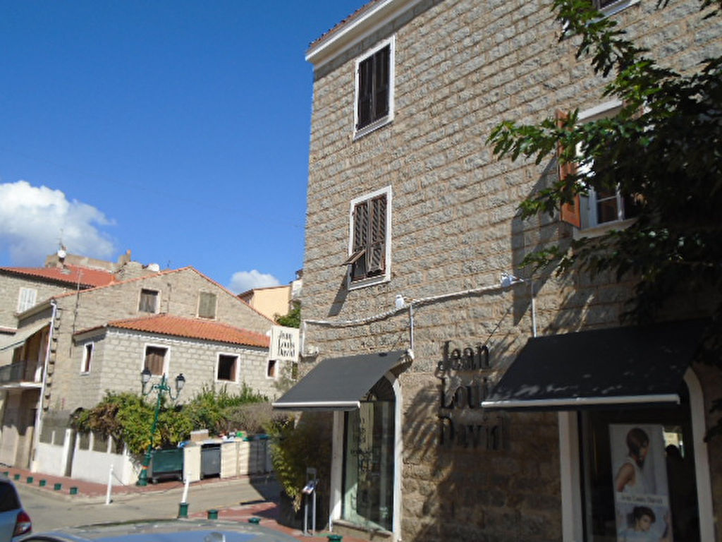 Appartement Propriano 4 -5 pièce(s) 92 m2 Appartement Propriano 4 -5 pièce(s) 92 m2