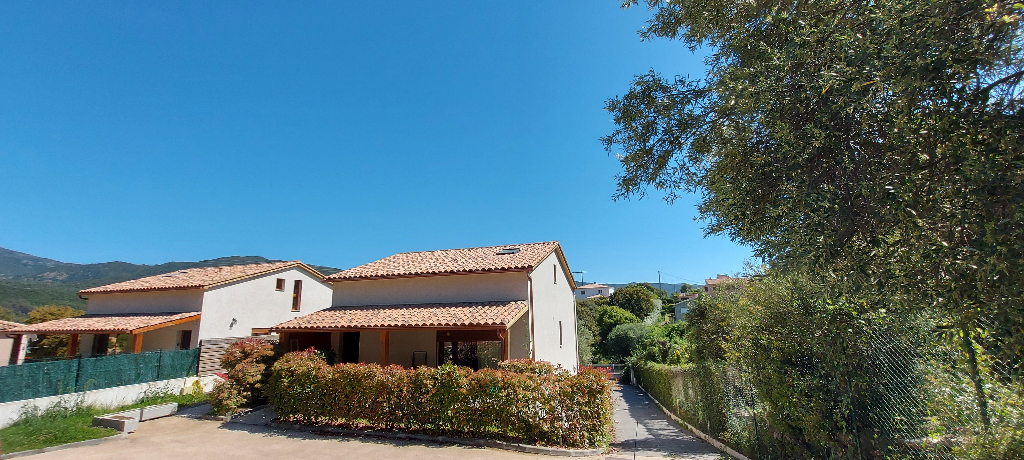 Villa Albitreccia 6 pièce(s) 140 m2 Villa Albitreccia 6 pièce(s) 140 m2
