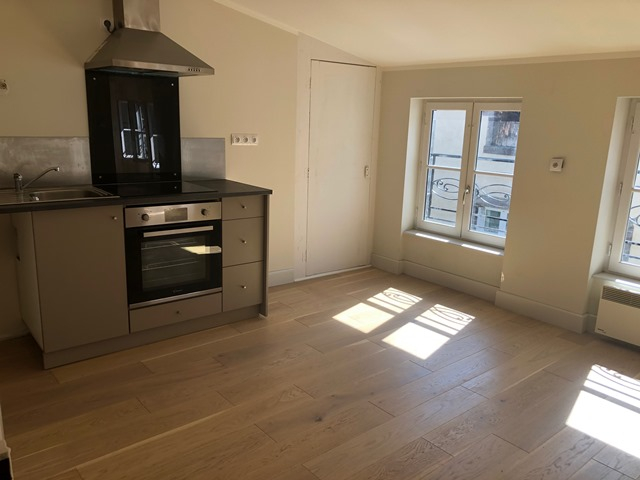 Riom F3 rénové 68 m2 Riom F3 rénové 68 m2