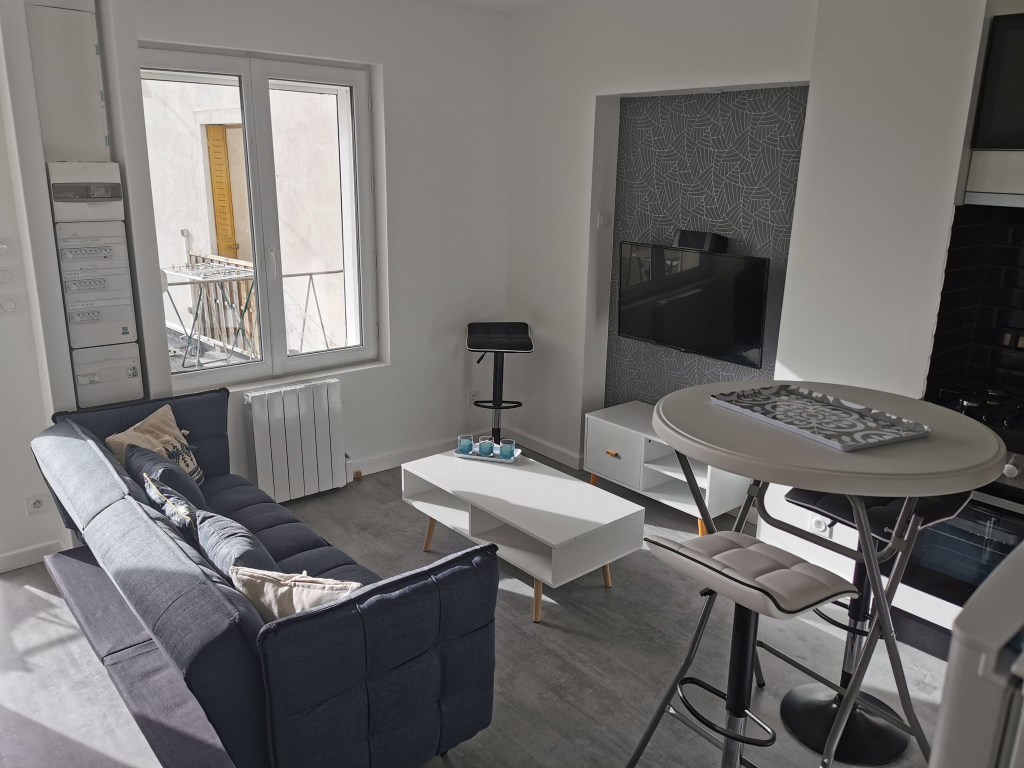 Châtel-Guyon Appartement F2 meublé à louer Châtel-Guyon Appartement F2 meublé à louer