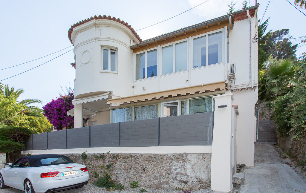 Villa Cannes La Bocca 10 pièce(s) 160 m2 Villa Cannes La Bocca 10 pièce(s) 160 m2