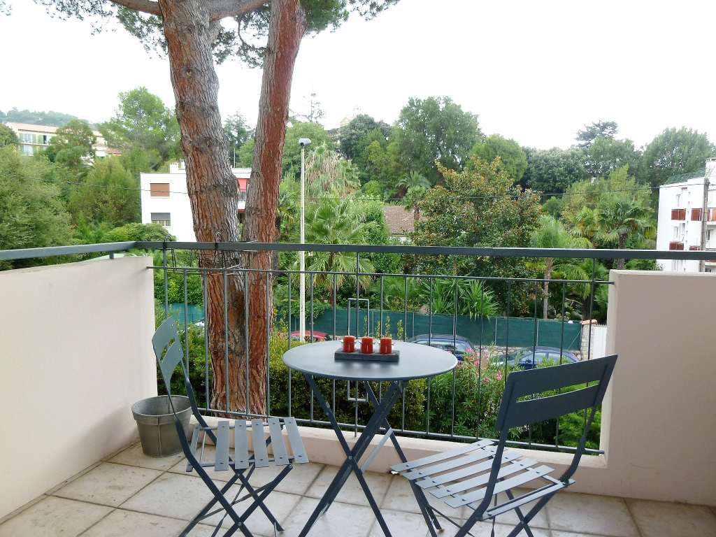 Cannes Isola Bella, beau studio de 29 m² Cannes Isola Bella, beau studio de 29 m²