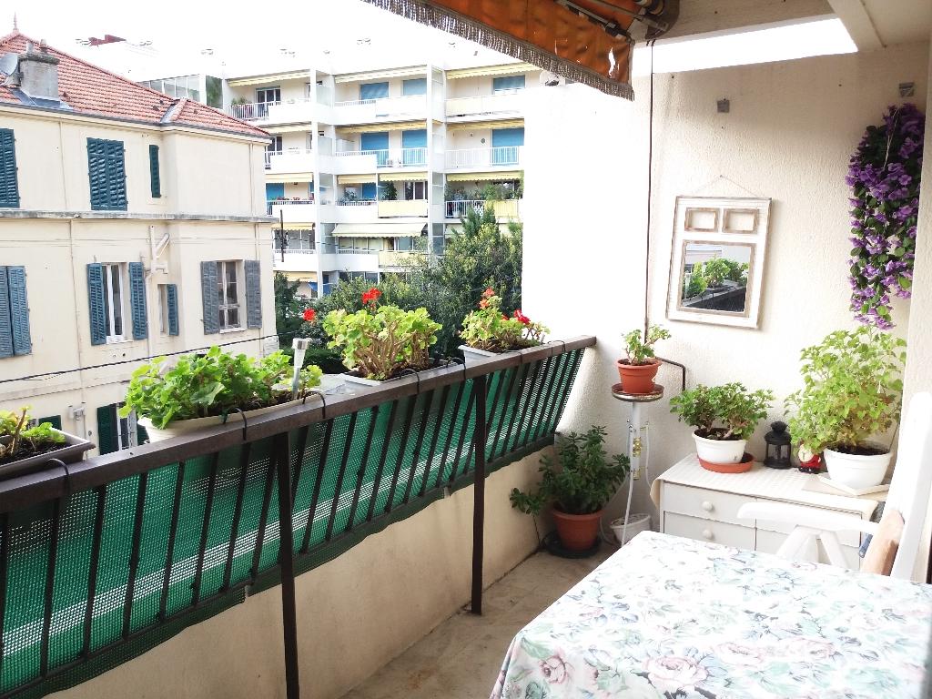 Appartement Cannes 2 pièce(s) 49 m2 Appartement Cannes 2 pièce(s) 49 m2