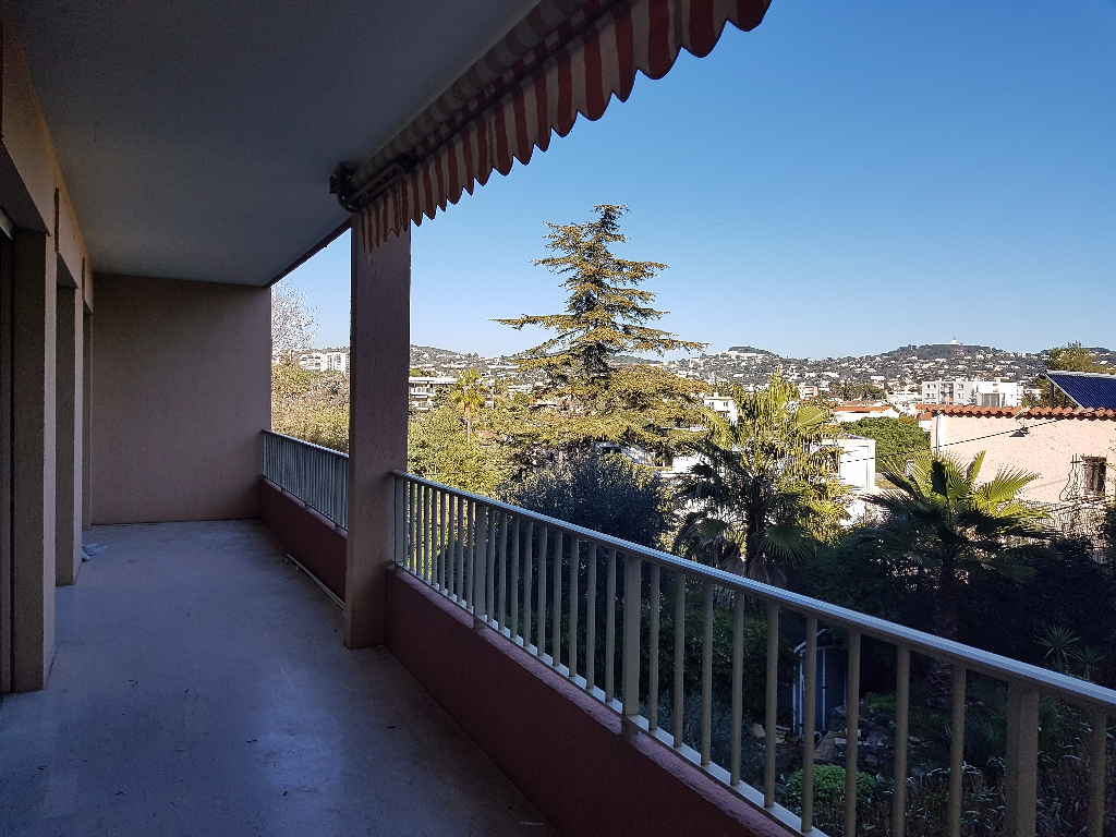 Appartement 3 pièces de 62 m² sur Cannes Appartement 3 pièces de 62 m² sur Cannes