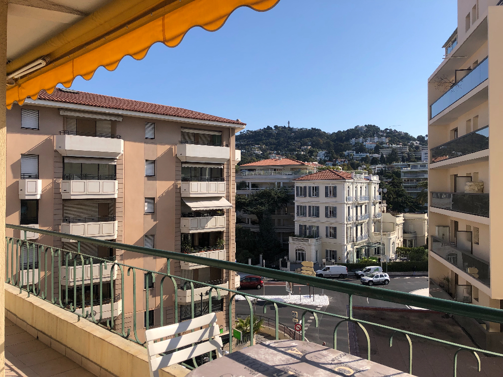 Appartement Cannes 2 pièce(s) 46.04 m2 Appartement Cannes 2 pièce(s) 46.04 m2