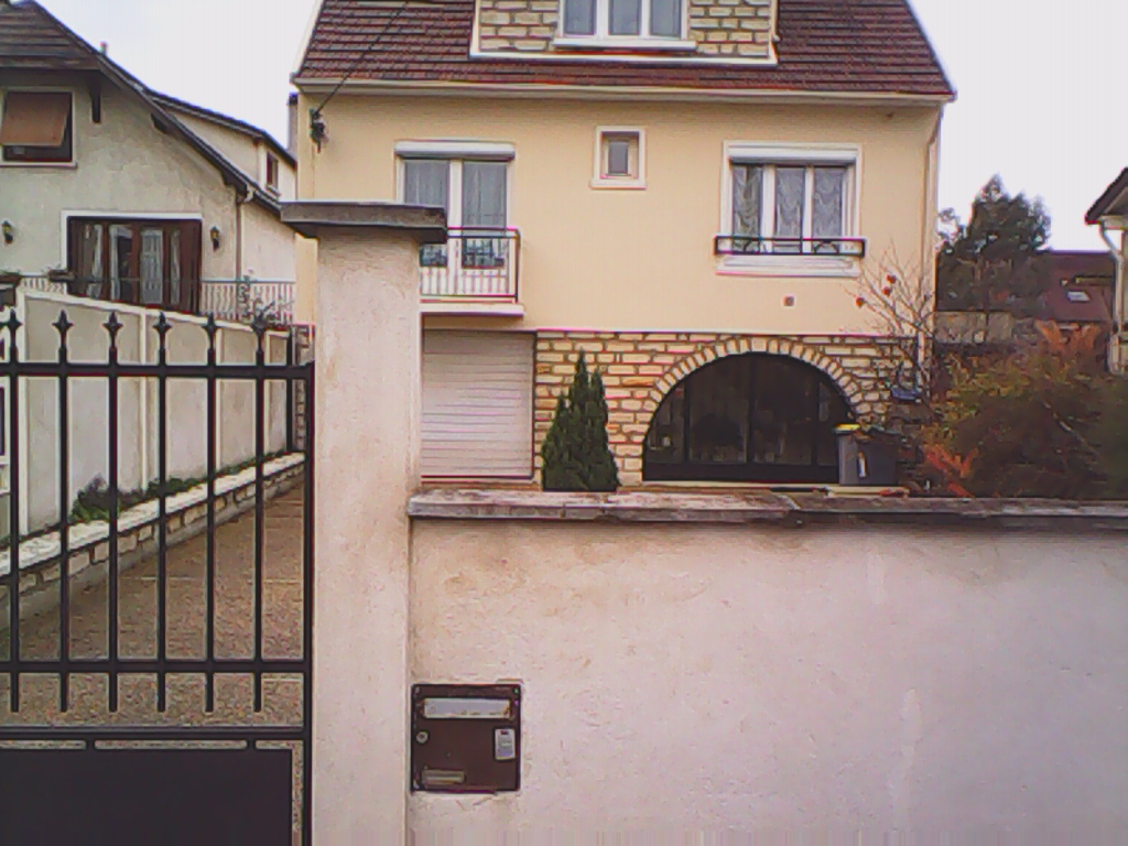 TREMBLAY -MAISON-6 PIECES + 2 DEPENDANCES TREMBLAY -MAISON-6 PIECES + 2 DEPENDANCES