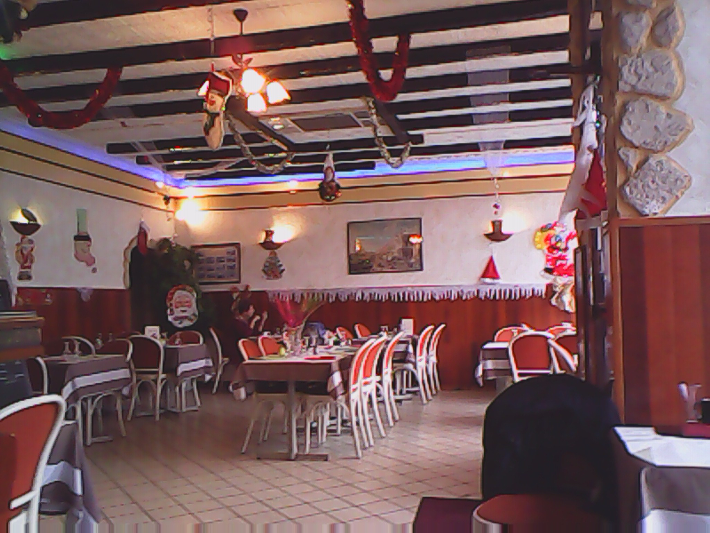 RESTAURANT ITALIEN -PIZZERIA- PATTES - 170m2+30M2 2 salles RESTAURANT ITALIEN -PIZZERIA- PATTES - 170m2+30M2 2 salles